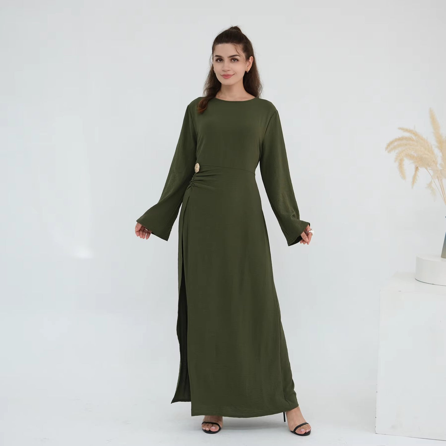 Elegant Soft Crepe Closed Abaya Dress – Back Tie Solid Color Maxi Islamic Dress