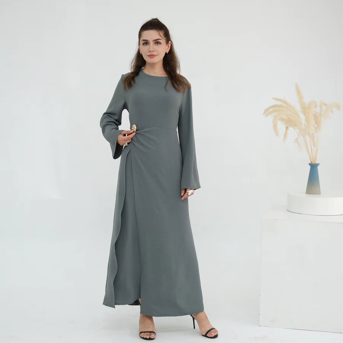 Elegant Soft Crepe Closed Abaya Dress – Back Tie Solid Color Maxi Islamic Dress