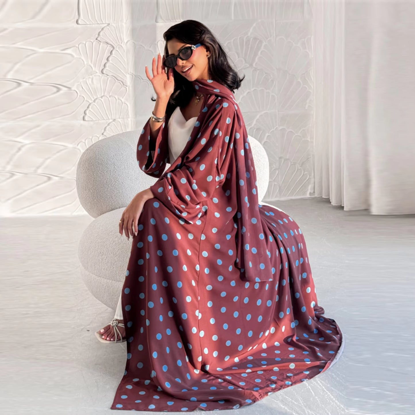 Polka Dot Abaya Dress with Hijab – Elegant Modest Wear for Women