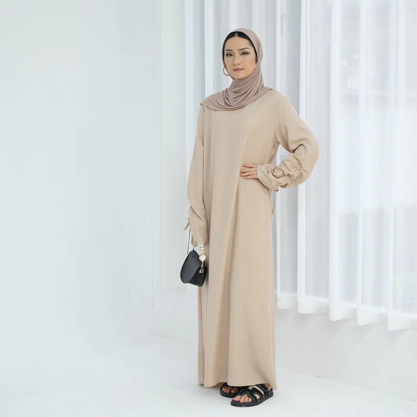 Nura Ruched Sleeve Closed Abaya – Breathable Everyday Modest Dress
