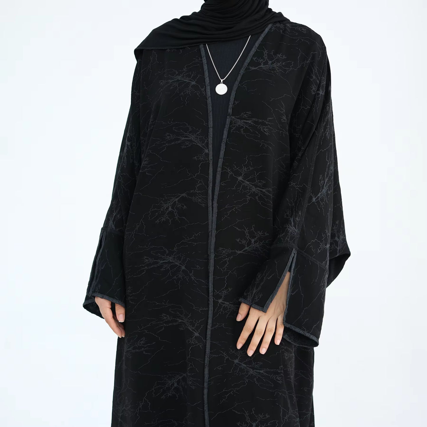 MIRA Double-Sided Open Abaya – 2-in-1 Cardigan