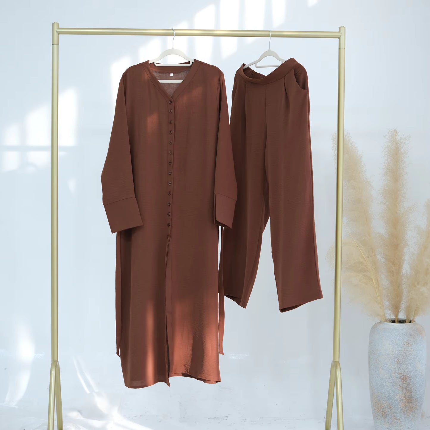 Soft Crepe 2-Piece Abaya Set – Modest Long Shirt and Pants for Women
