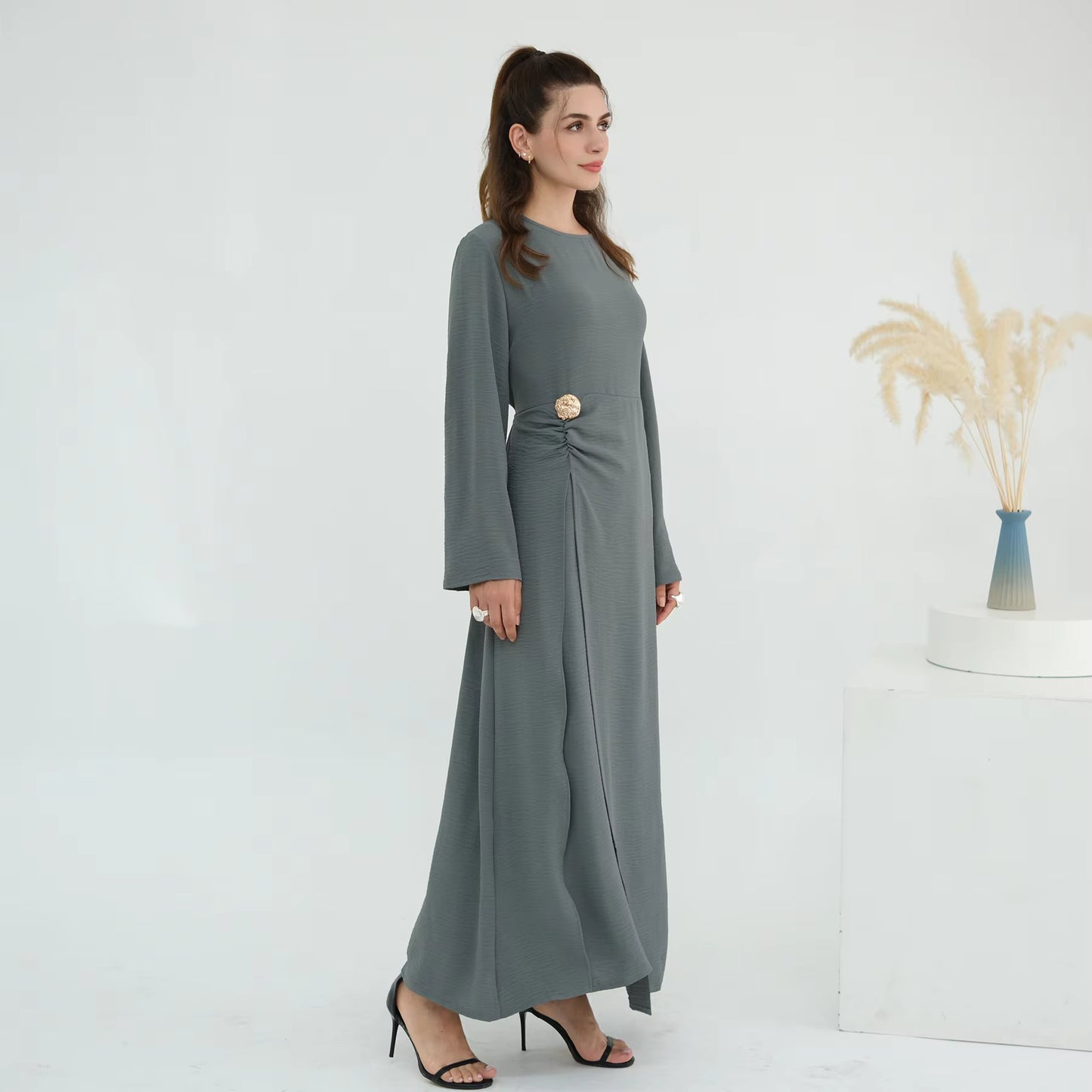 Elegant Soft Crepe Closed Abaya Dress – Back Tie Solid Color Maxi Islamic Dress