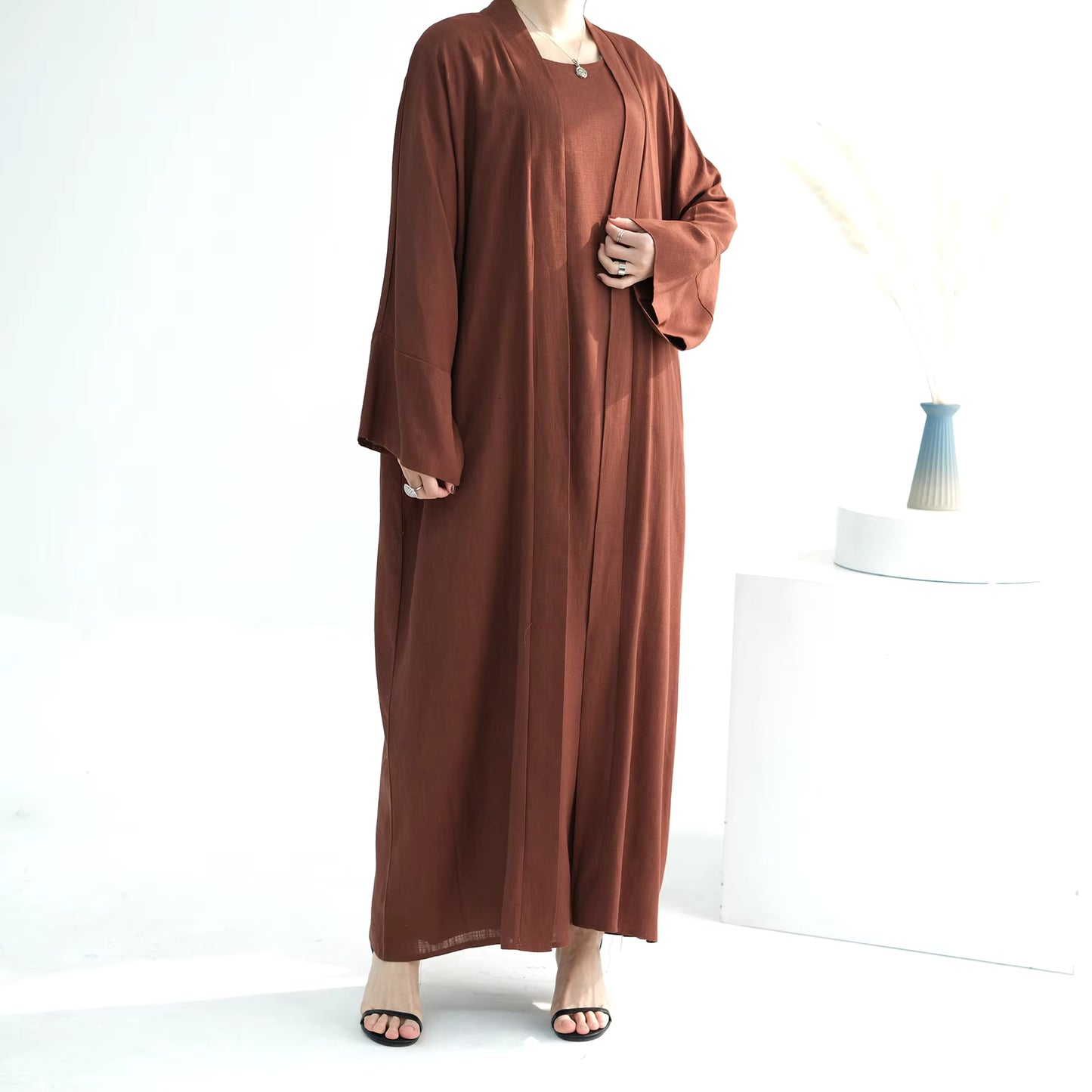 Linen Abaya Set for Women – Breathable 2-Piece Muslim Dress