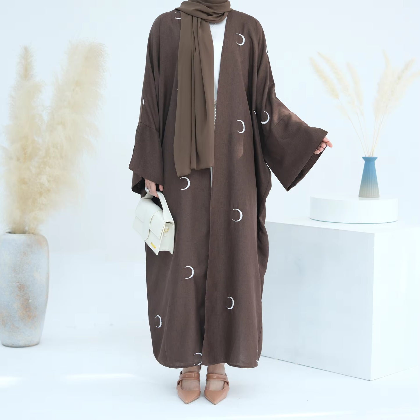 Moon Embroidered Open Abaya