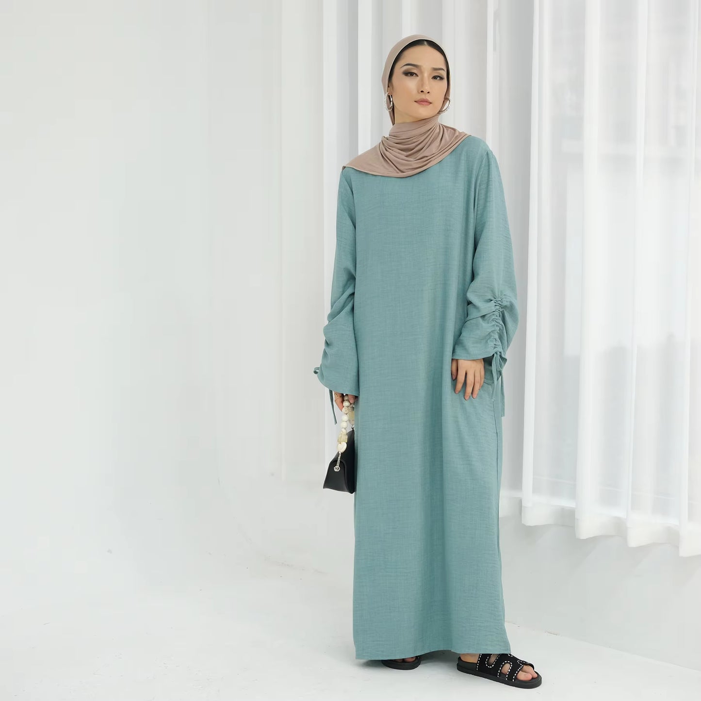 Nura Ruched Sleeve Closed Abaya – Breathable Everyday Modest Dress