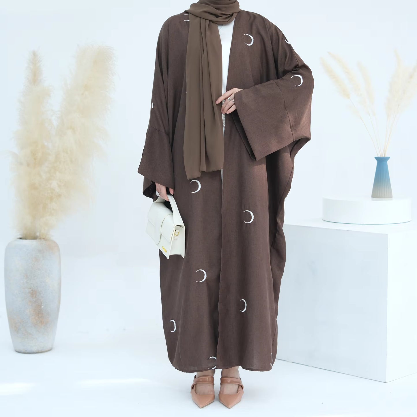 Moon Embroidered Open Abaya
