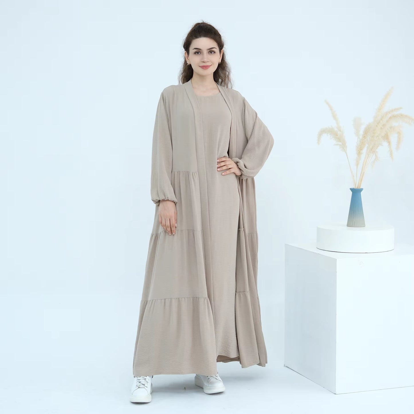 Elegant Soft Crepe Ruffle Abaya Set for Women – 2 Piece Modest Dubai Abaya Outfit