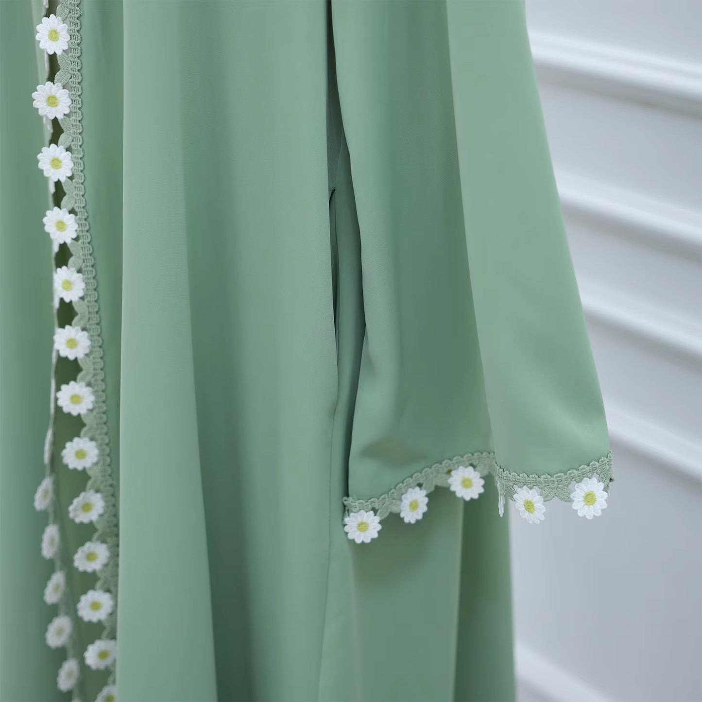 Nura Floral Patchwork Open Abaya with Hijab – Modest Kimono Dress