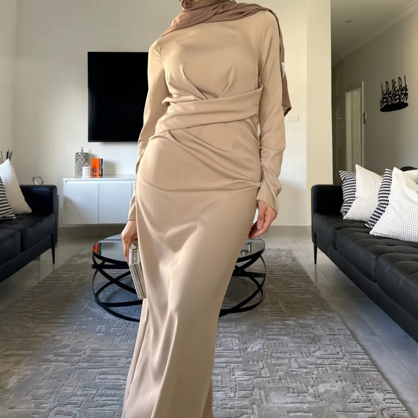 VELA Belted Velvet Abaya