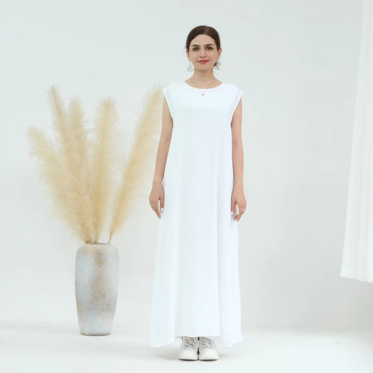 Sleeveless Inner Slip Dress – Smooth Abaya Layering Essential