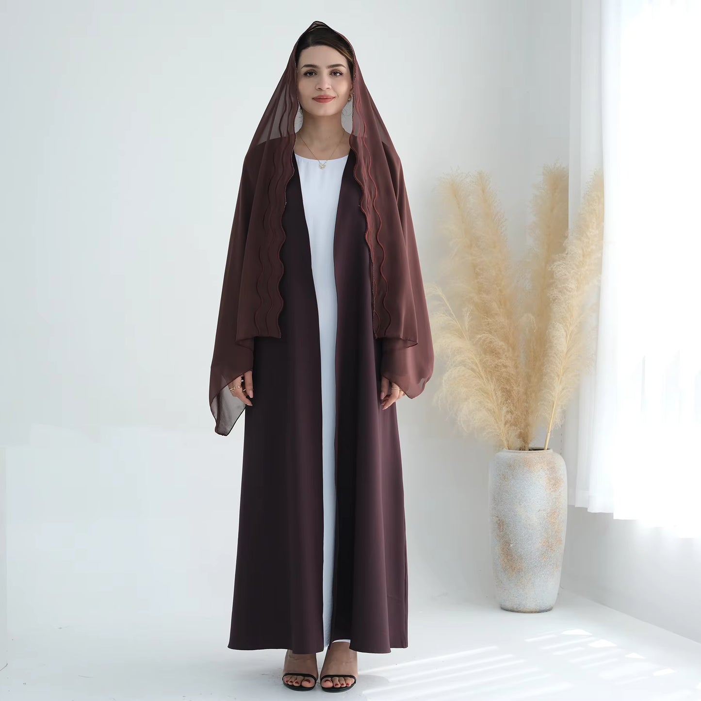 Front Open Abaya Set with Matching Hijab – Women’s Modest Wear