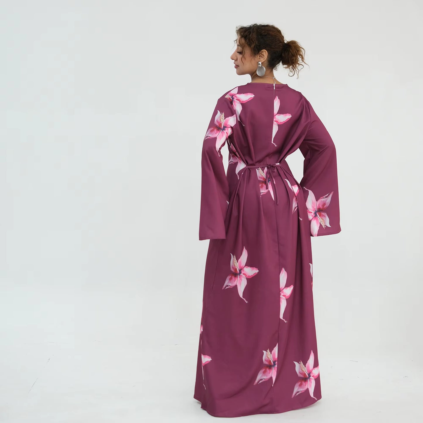 NOORÉ Printed Closed Abaya
