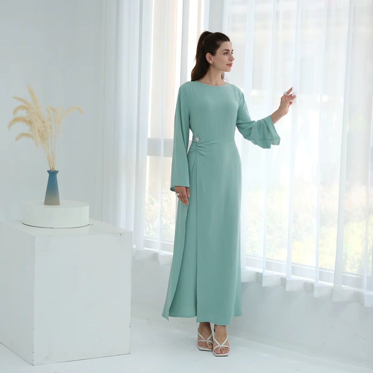 Elegant Soft Crepe Closed Abaya Dress – Back Tie Solid Color Maxi Islamic Dress