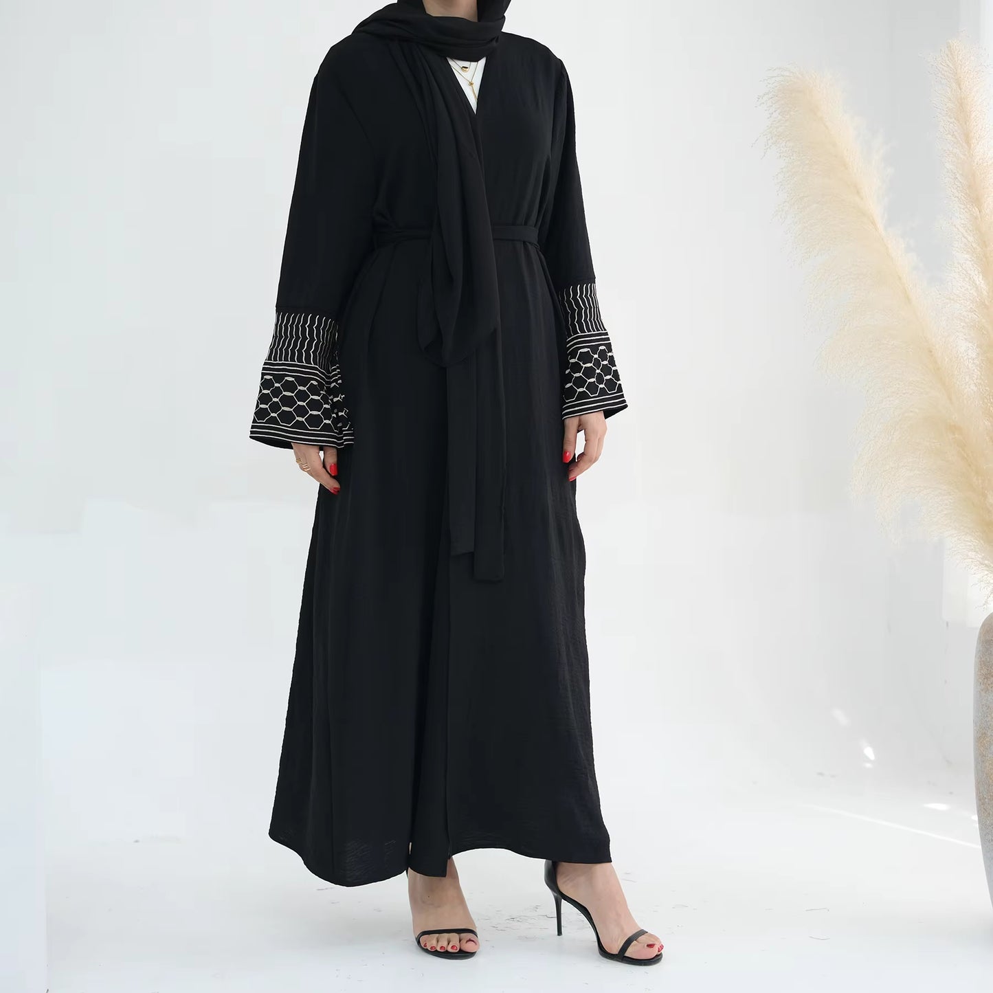 Embroidered Abaya – Modest Islamic Dress for Women