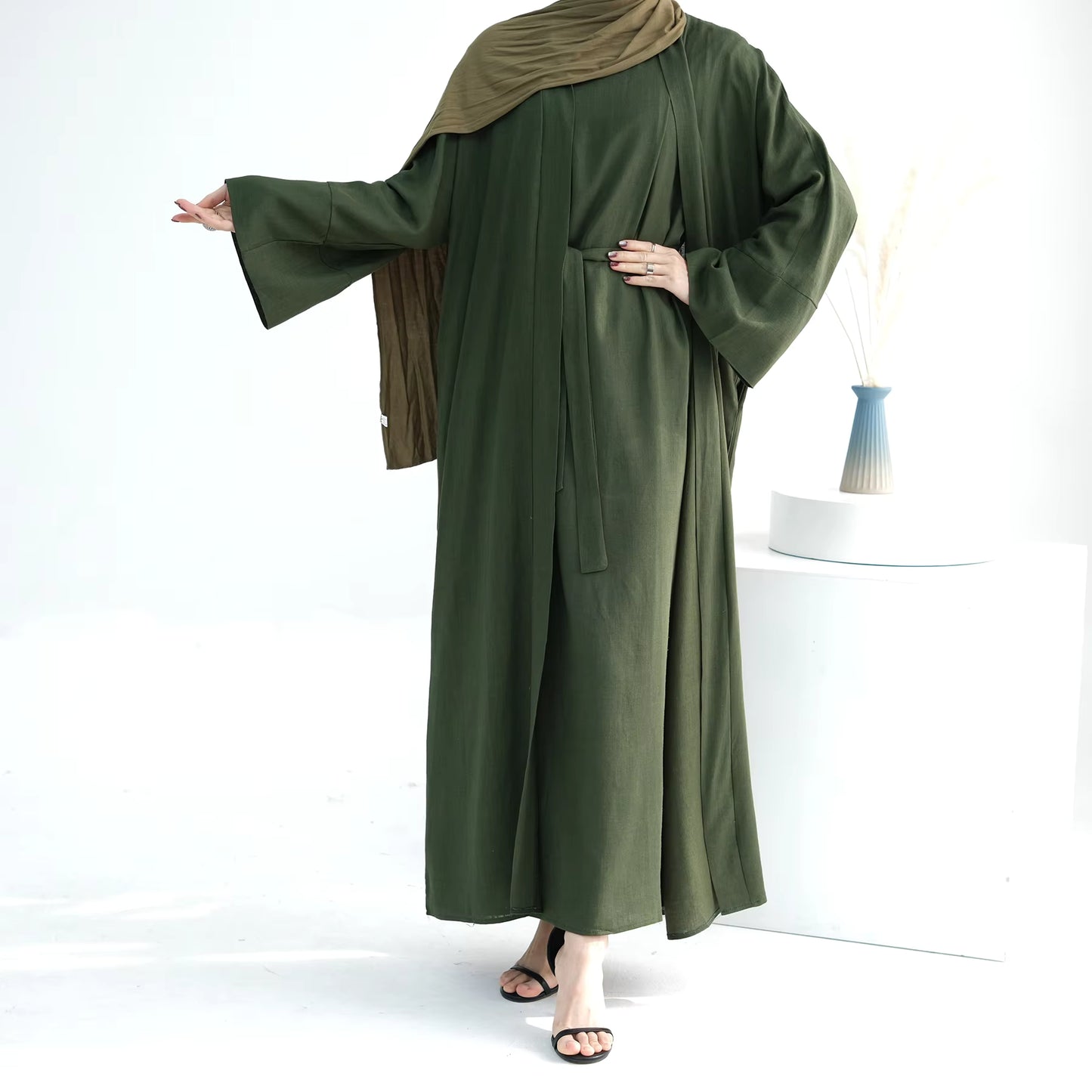 Linen Abaya Set for Women – Breathable 2-Piece Muslim Dress