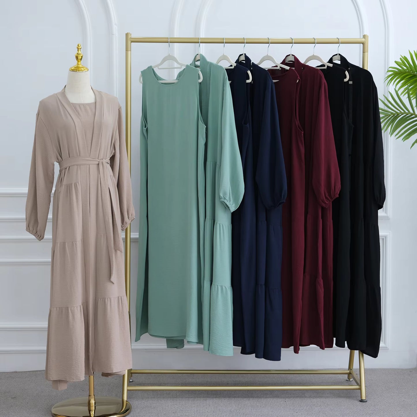 Elegant Soft Crepe Ruffle Abaya Set for Women – 2 Piece Modest Dubai Abaya Outfit