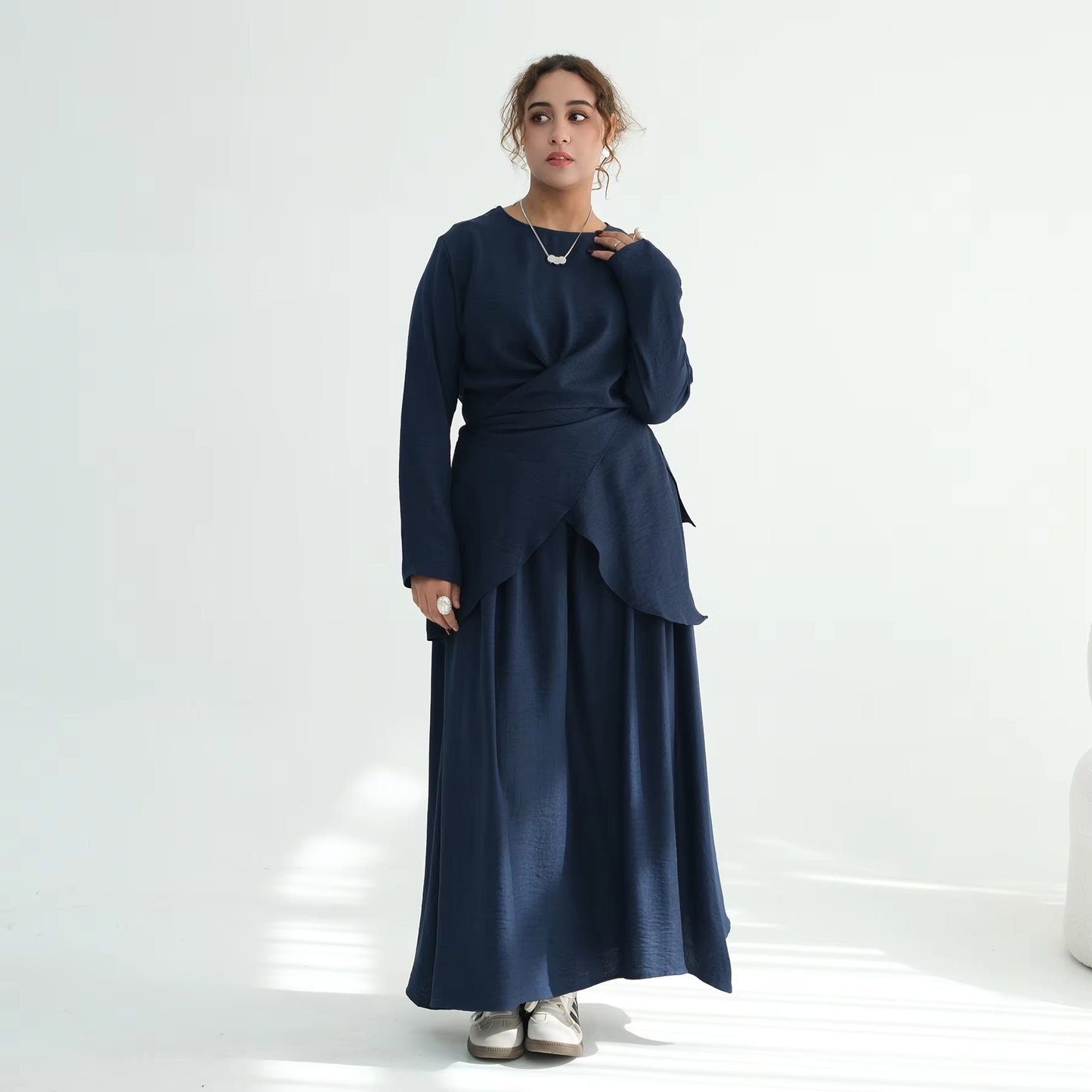 Elegant 2-Piece Abaya Set – Cross Top & Modest Skirt