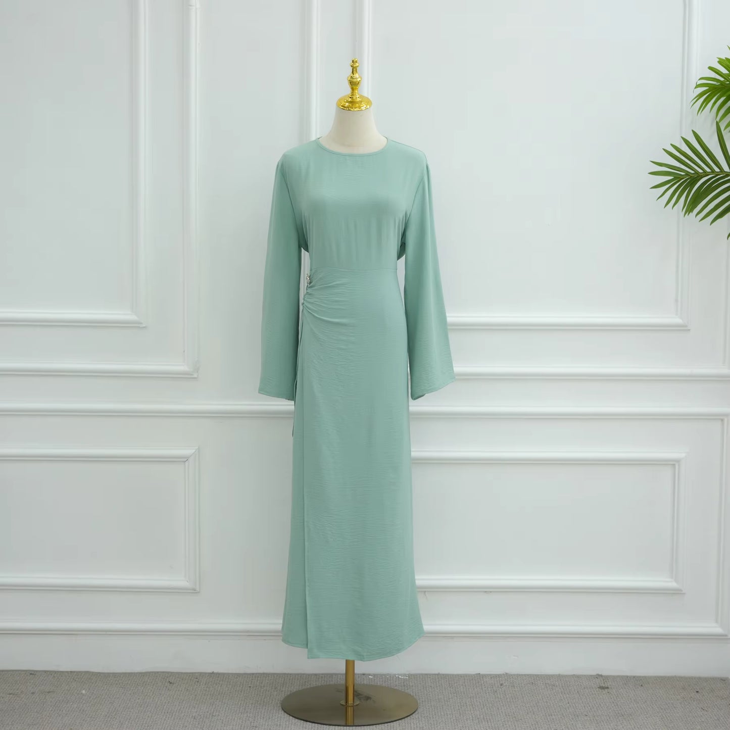 Elegant Soft Crepe Closed Abaya Dress – Back Tie Solid Color Maxi Islamic Dress