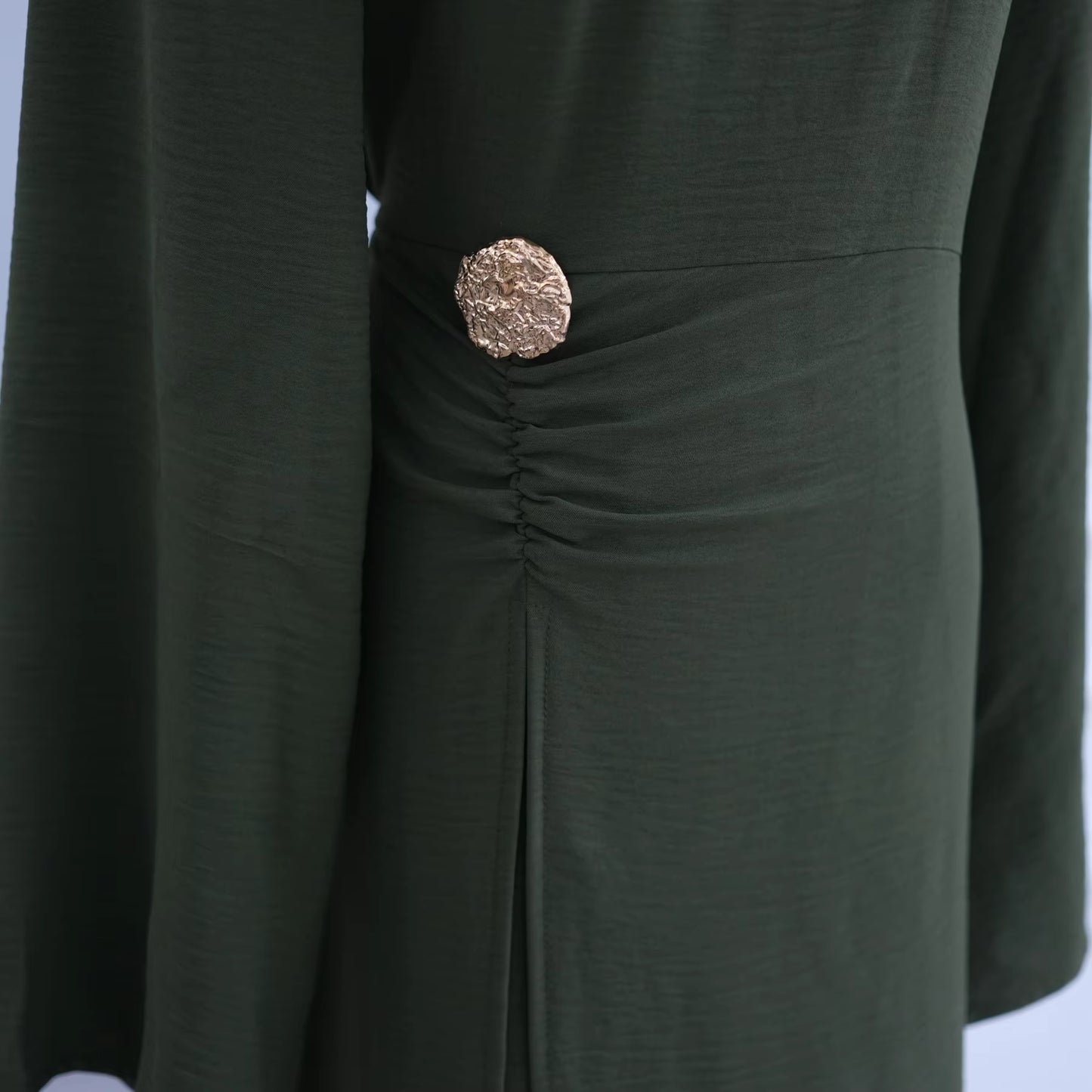 Elegant Soft Crepe Closed Abaya Dress – Back Tie Solid Color Maxi Islamic Dress