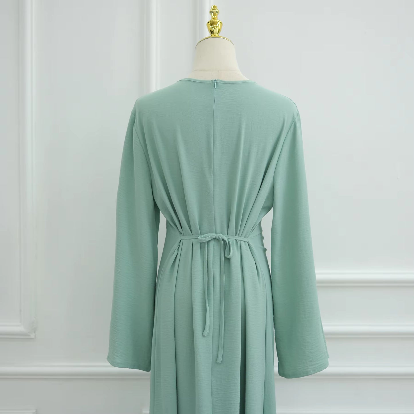 Elegant Soft Crepe Closed Abaya Dress – Back Tie Solid Color Maxi Islamic Dress