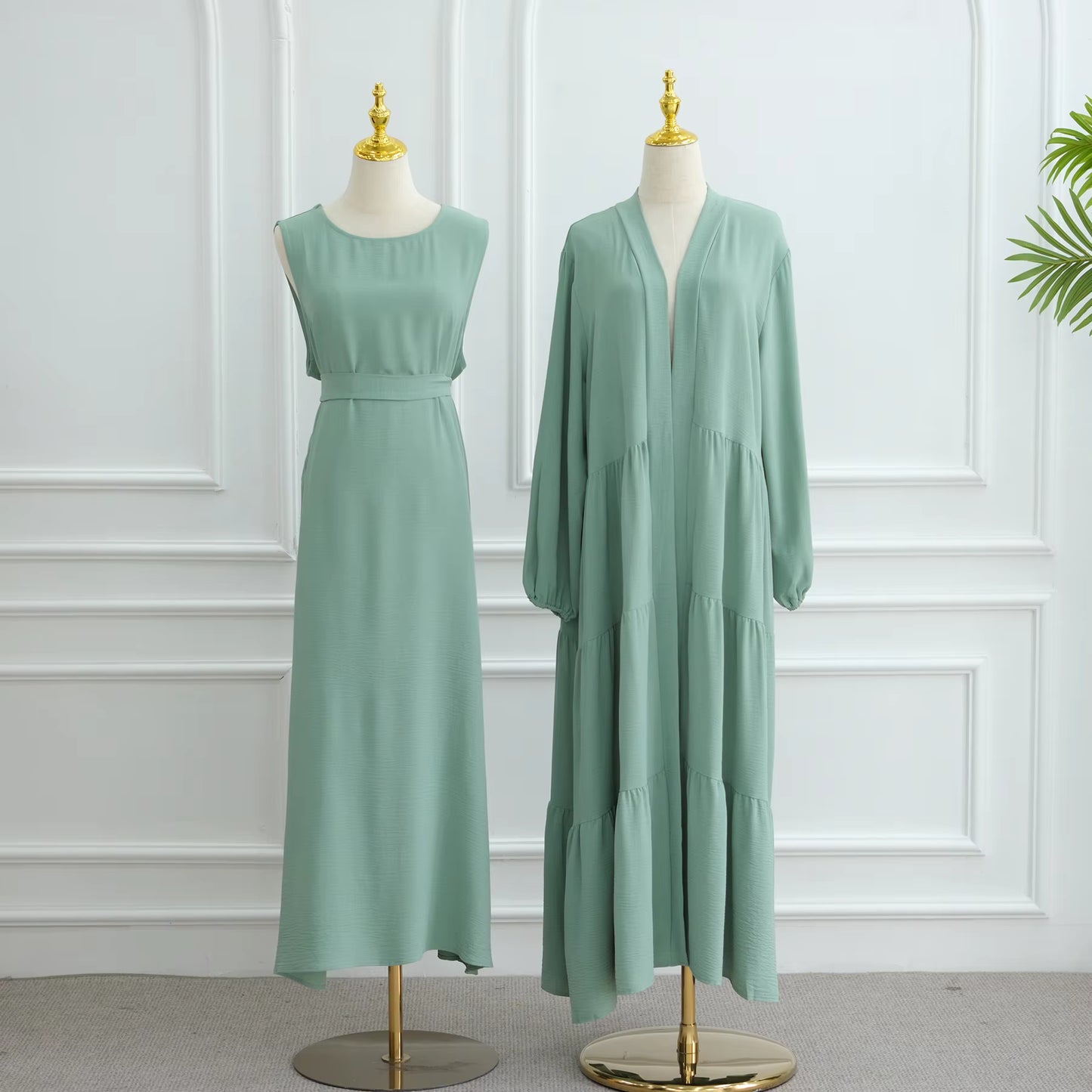 Elegant Soft Crepe Ruffle Abaya Set for Women – 2 Piece Modest Dubai Abaya Outfit