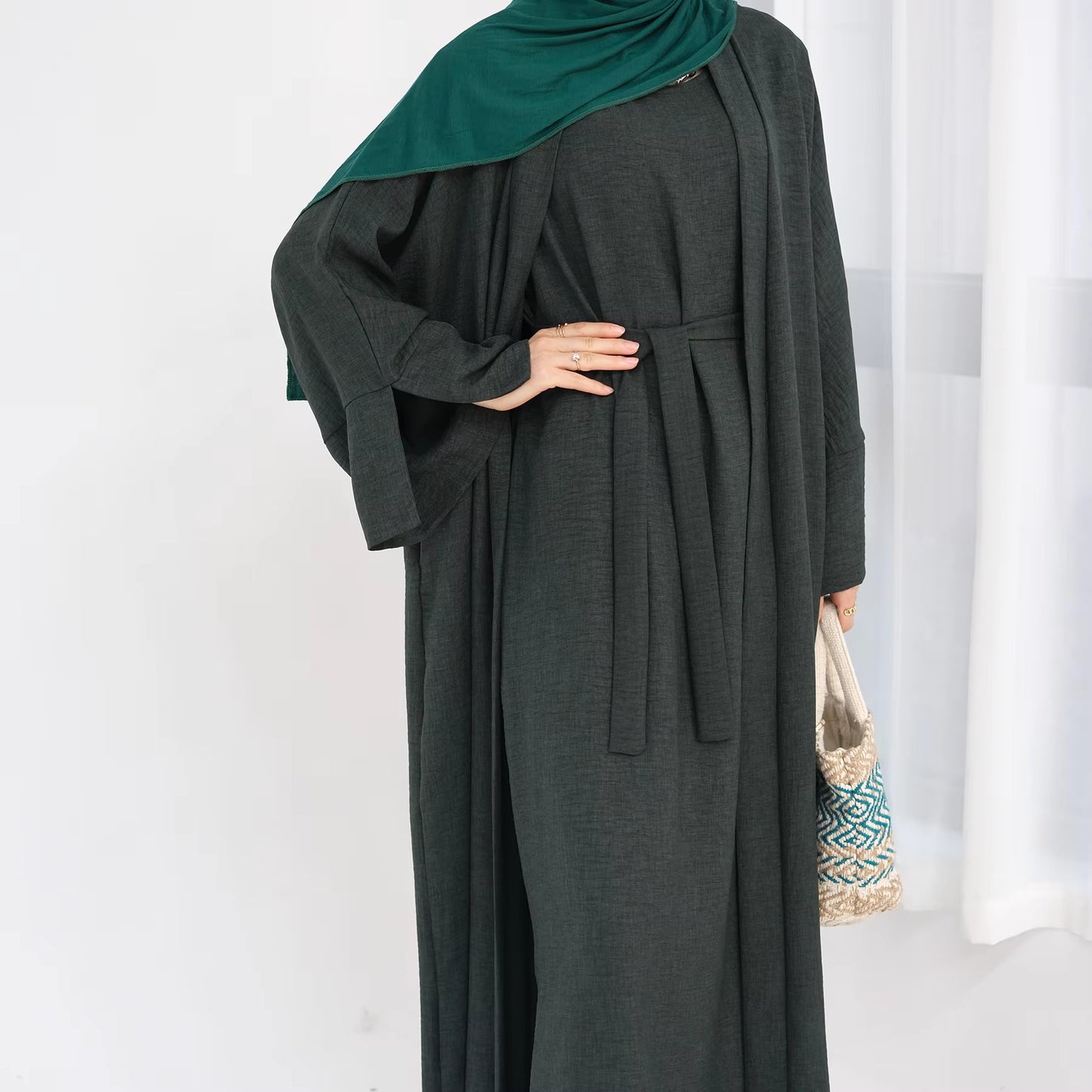 Luxury Dubai-Inspired 2-Piece Abaya Set