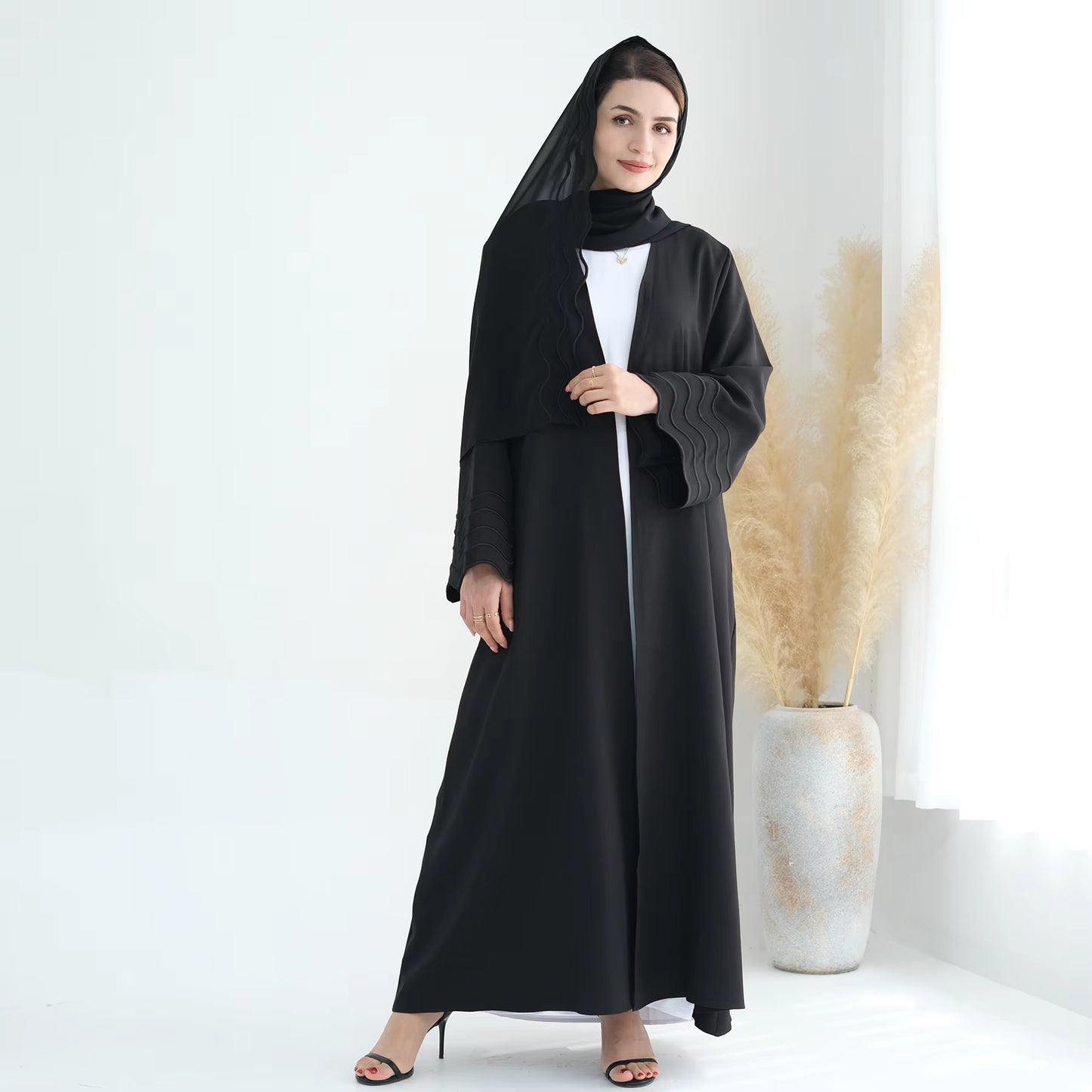 Front Open Abaya Set with Matching Hijab – Women’s Modest Wear