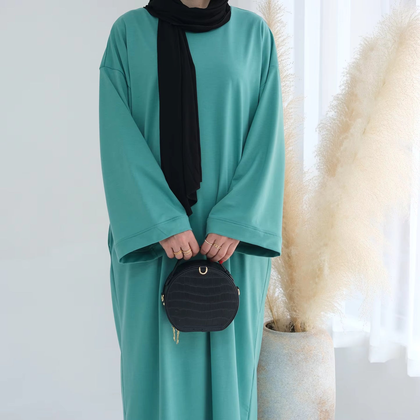Long Sleeve Abaya Dress with Pockets – Modest Women’s Wear
