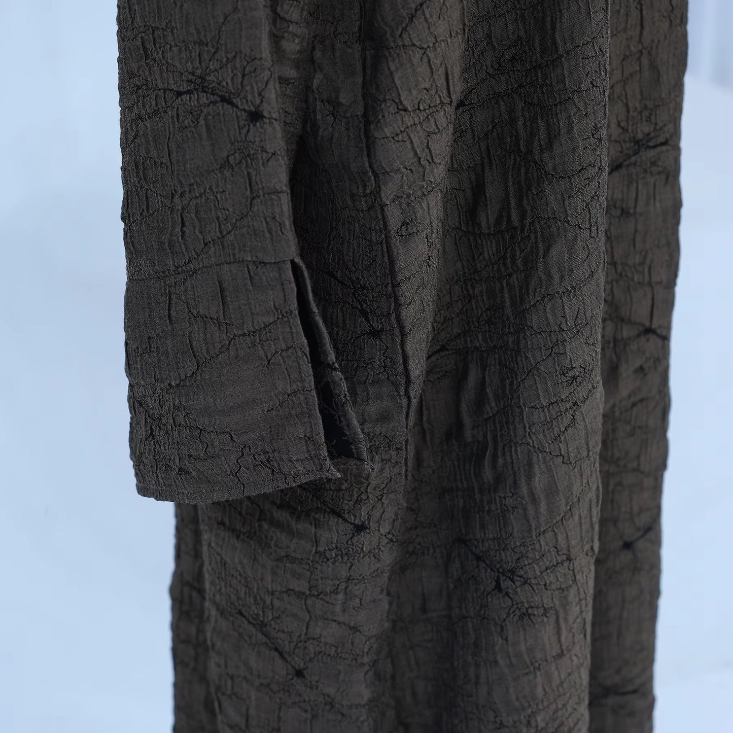Coffee Crinkle Abaya – Premium Soft Textured Modest Dress