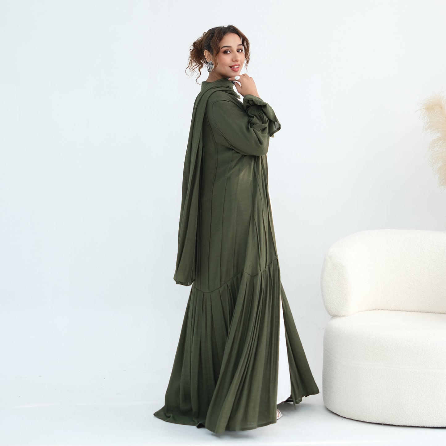 Nura Front Open Abaya Set with Hijab – Modest Viscose & Linen Dress