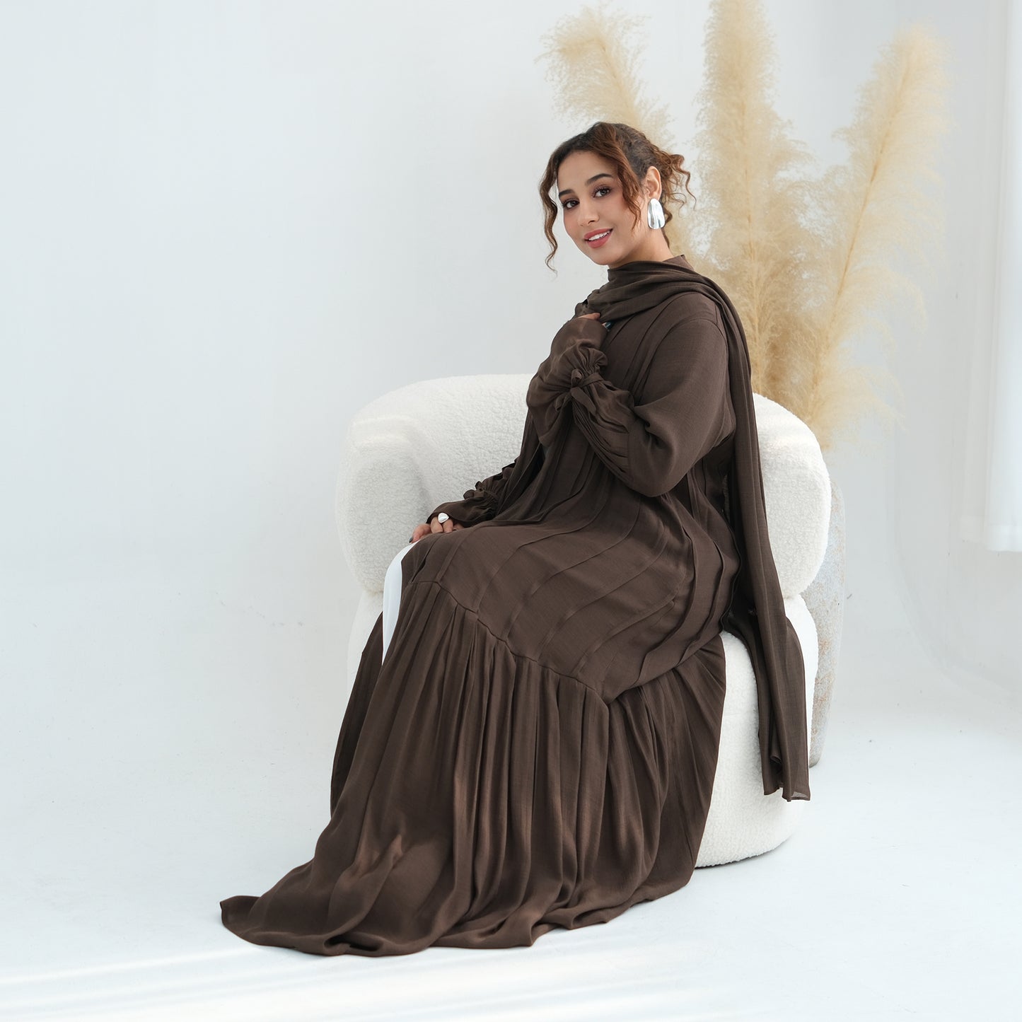 Nura Front Open Abaya Set with Hijab – Modest Viscose & Linen Dress