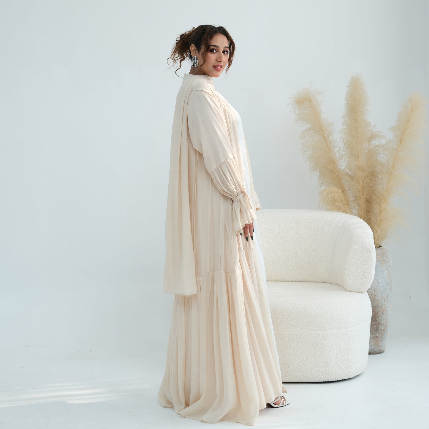 Nura Front Open Abaya Set with Hijab – Modest Viscose & Linen Dress