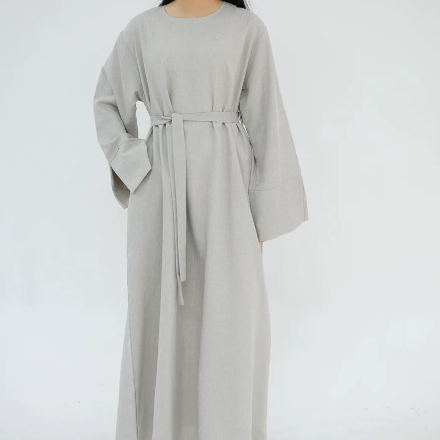 ELYN Minimal Linen Abaya